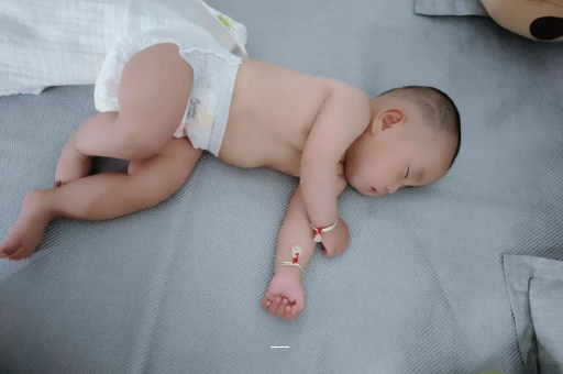 西双版纳两周岁宝宝早教